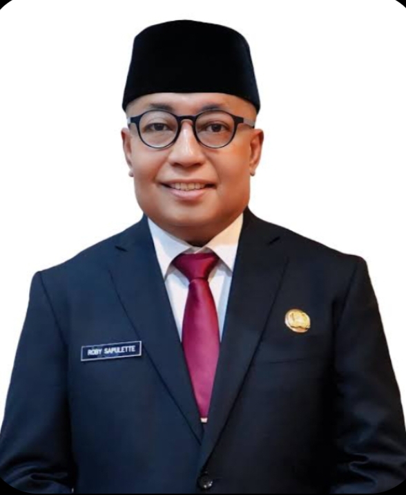 Akhiri Penantian, Walikota Ambon Umumkan Robby Sapulette sebagai Sekretaris Kota Definitif
