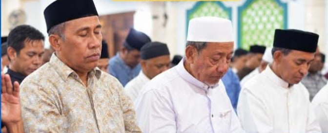 Pemkot Tual Bersama Ulama Gelar Sholat Istisqa di Masjid Agung Al Huriyah 45